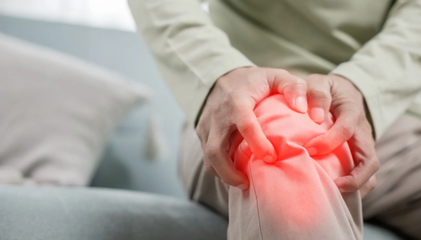 Bolesť kolien: Príčiny, prevencia a účinná liečba